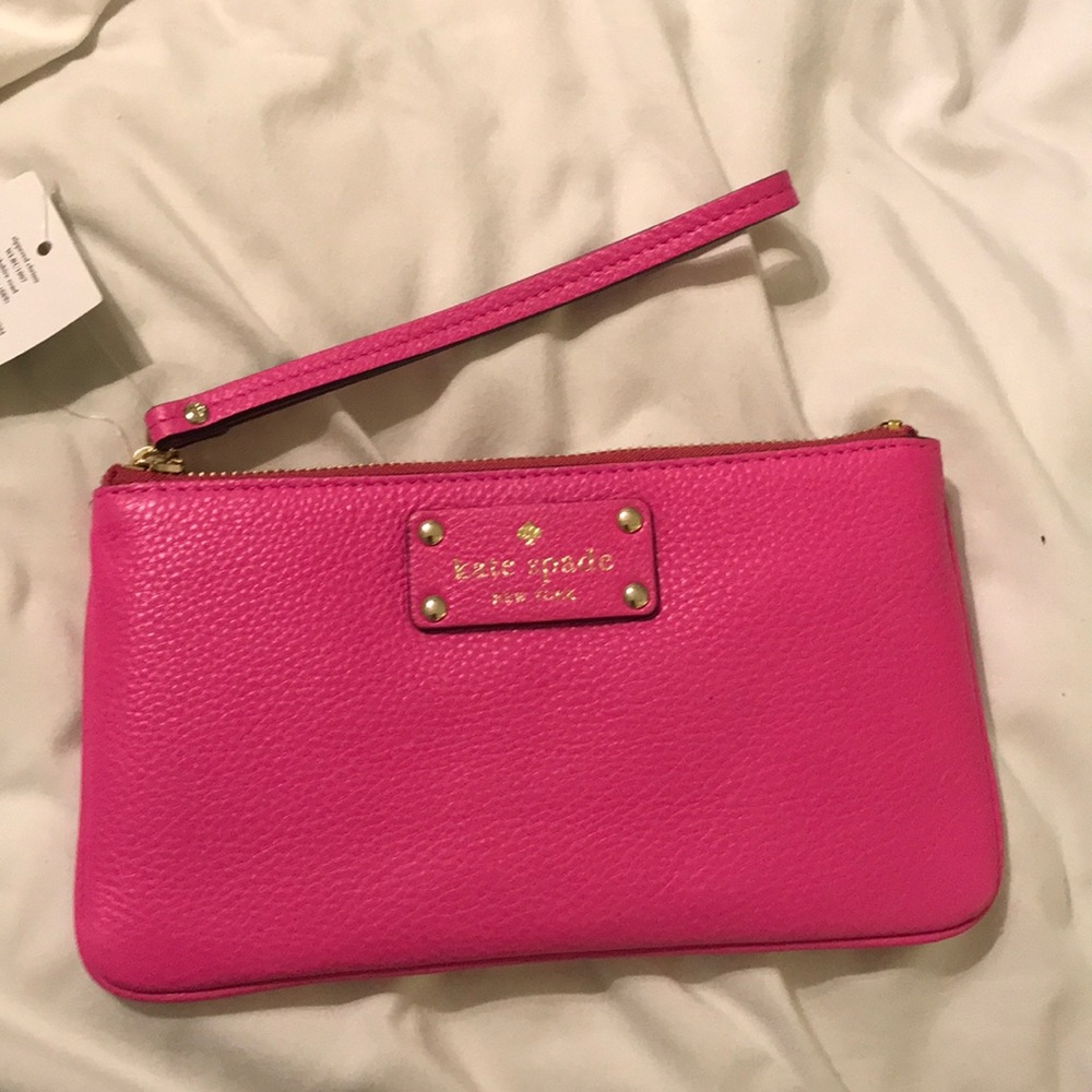 Kate Spade bright pink zippered Chrissy
